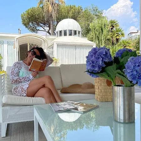 Boutique La Merveille Hotel
